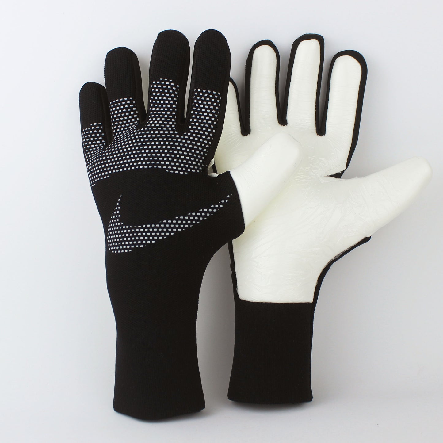 Nike Vapor Dynamic Fit Gloves (black white)
