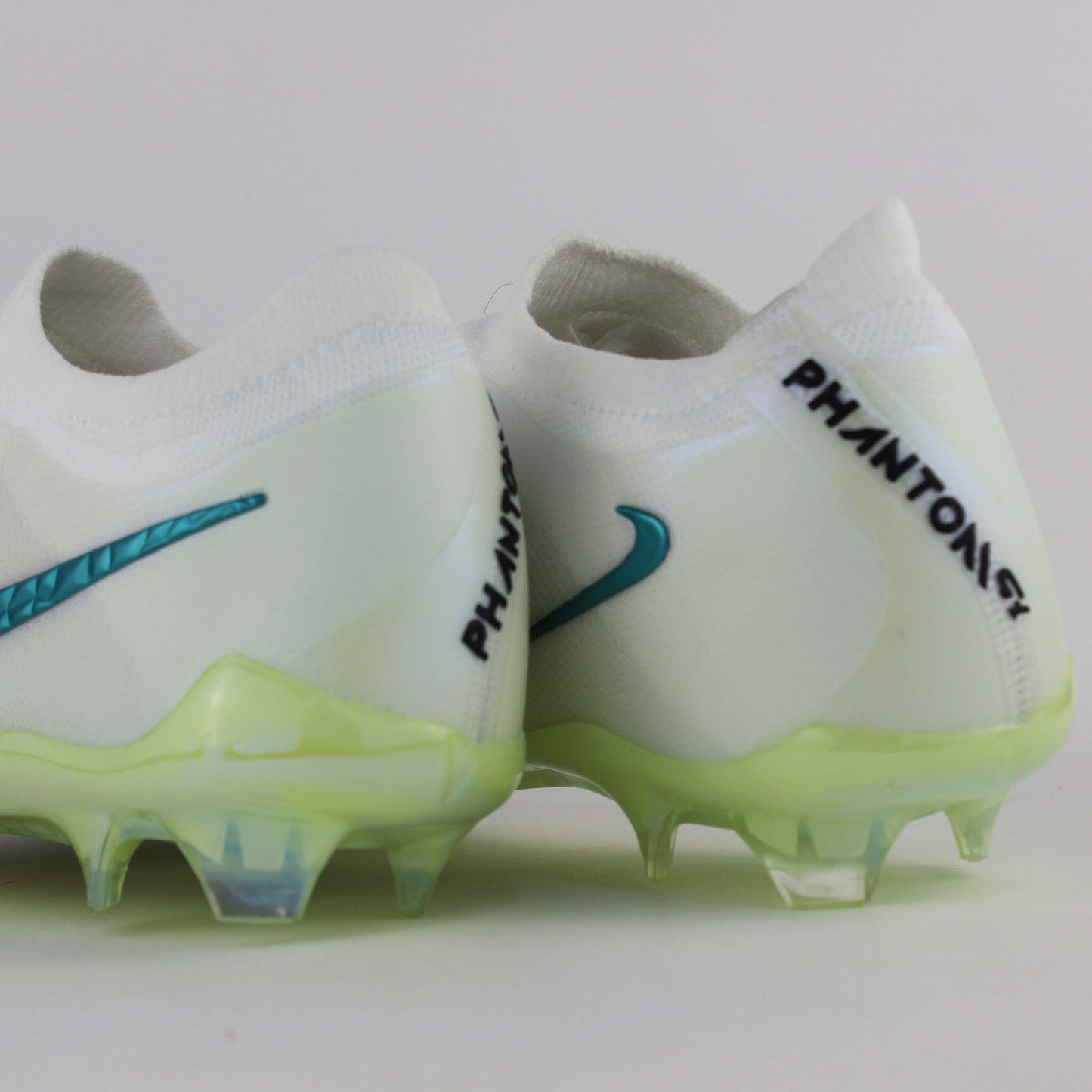 Nike phantom gx II (mad chromatic pack)