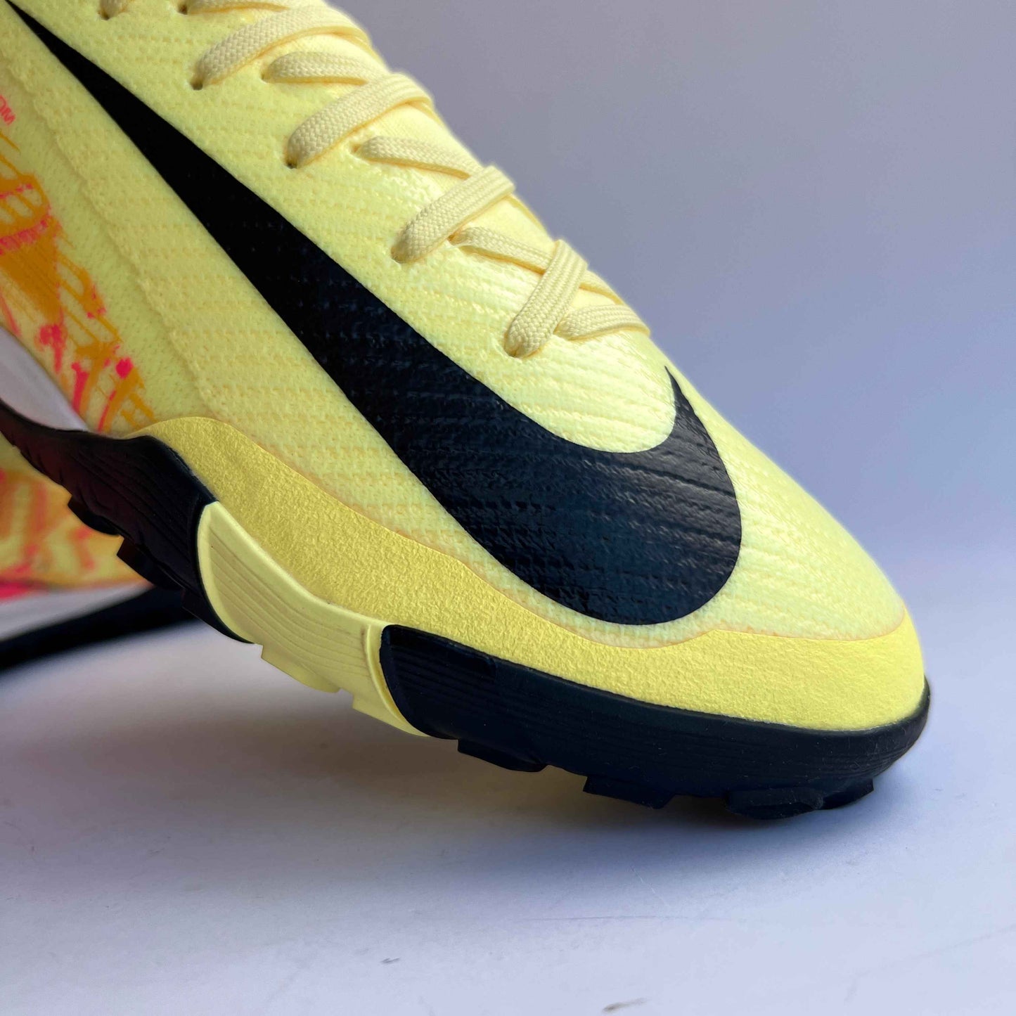 Turf.Nike Mercurial AirZoom Vapor 16 Pro (KM edition)