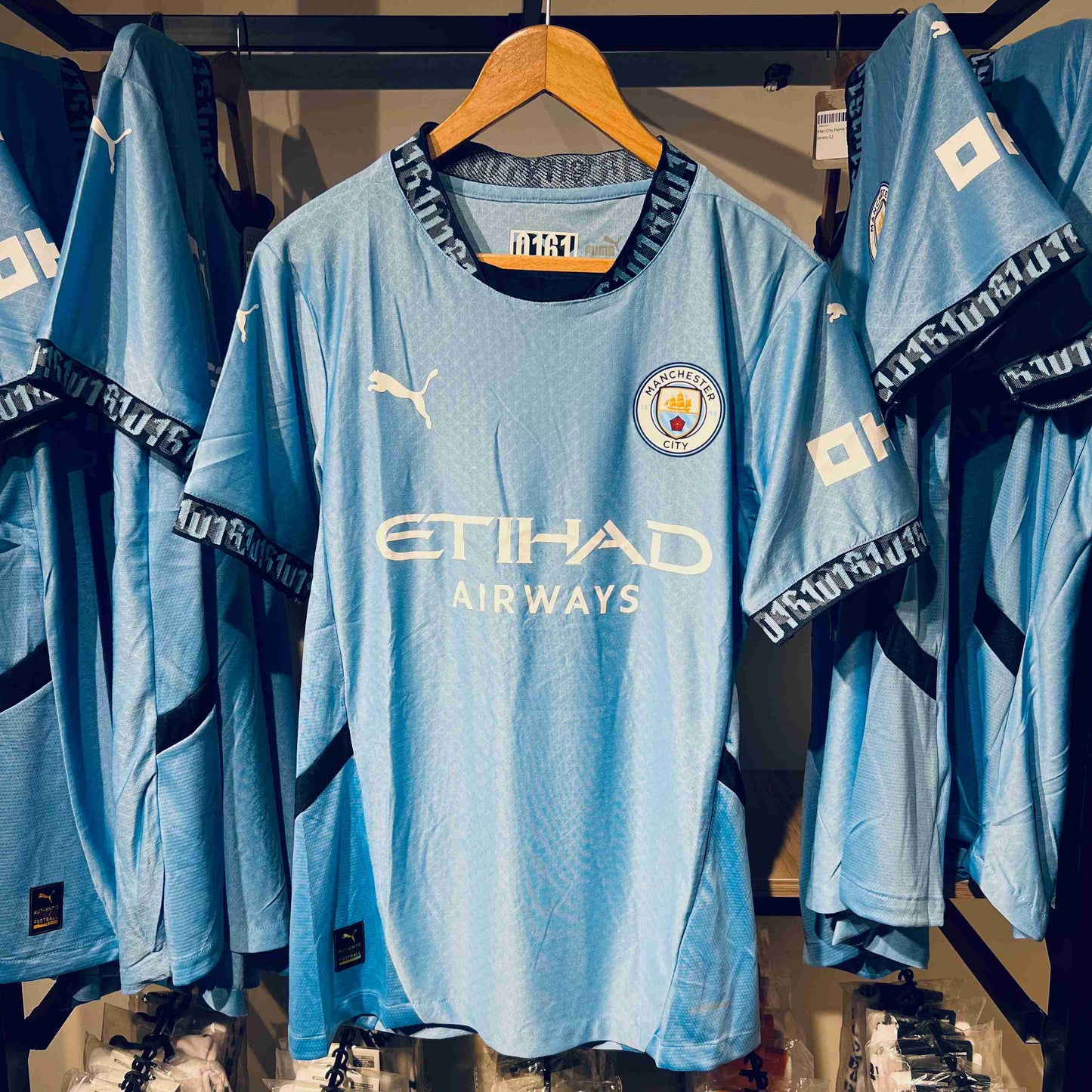 Manchester City T-shirt (first kit)