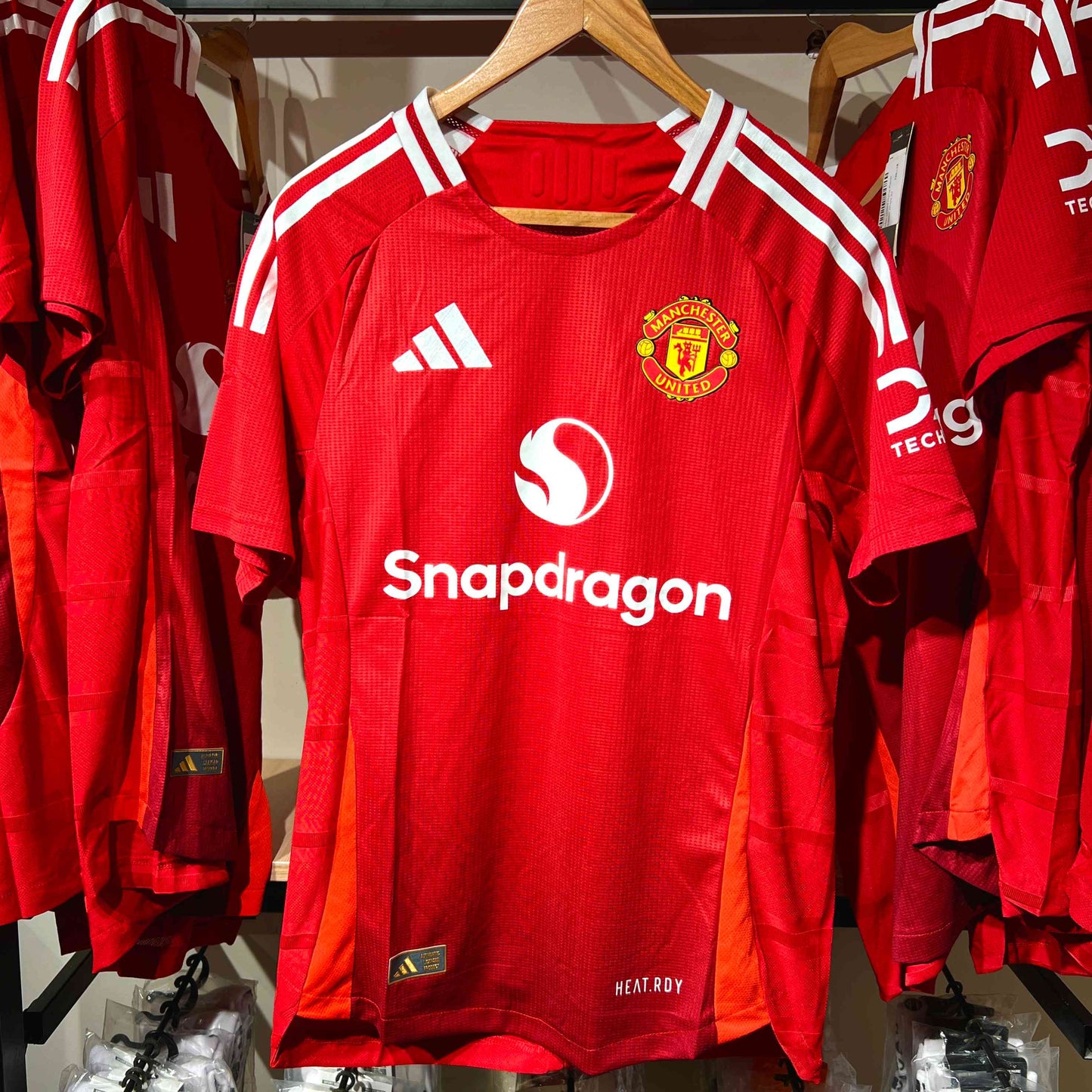 Manchester United T-shirt (first kit)