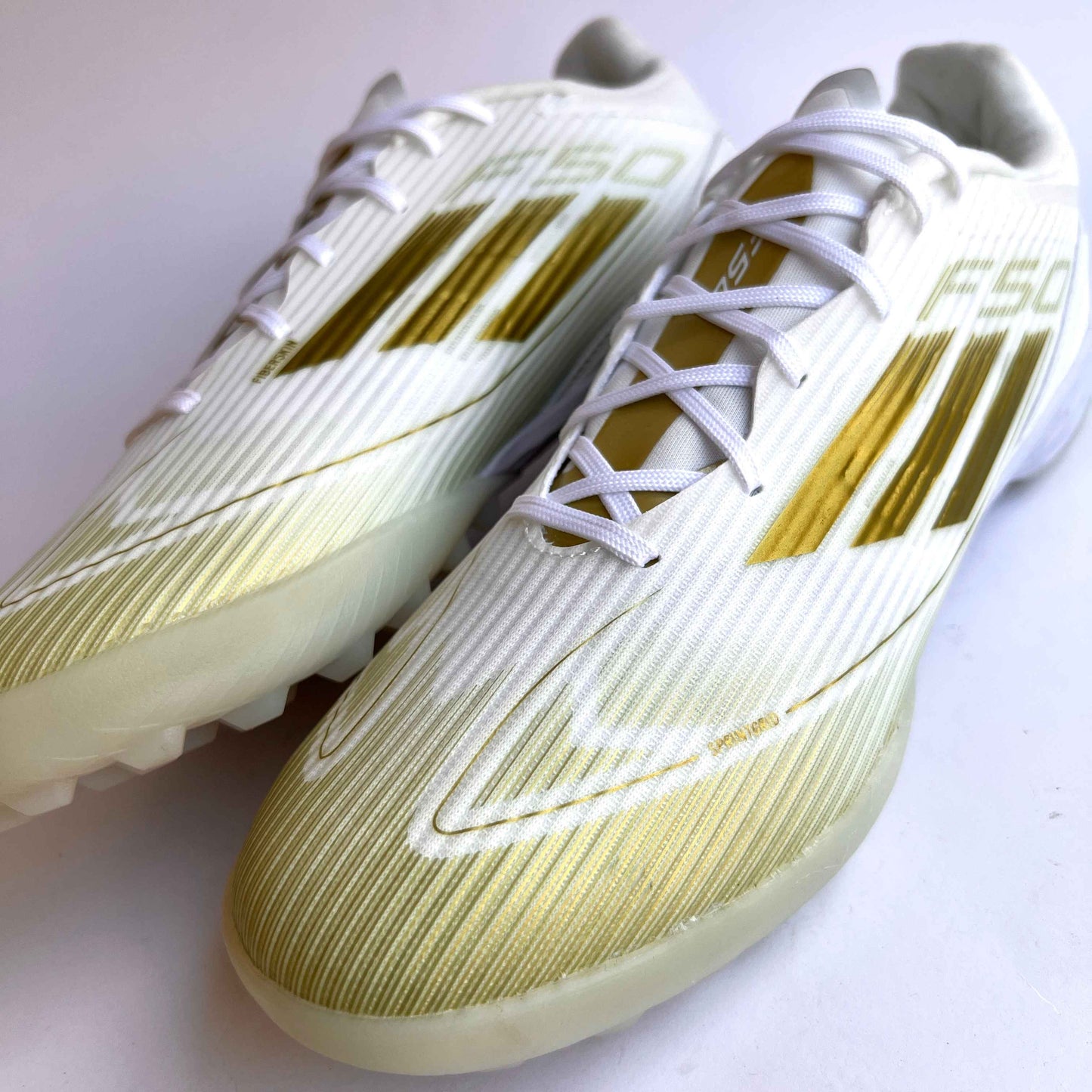 Turf.Adidas F50 Laces (white gold)