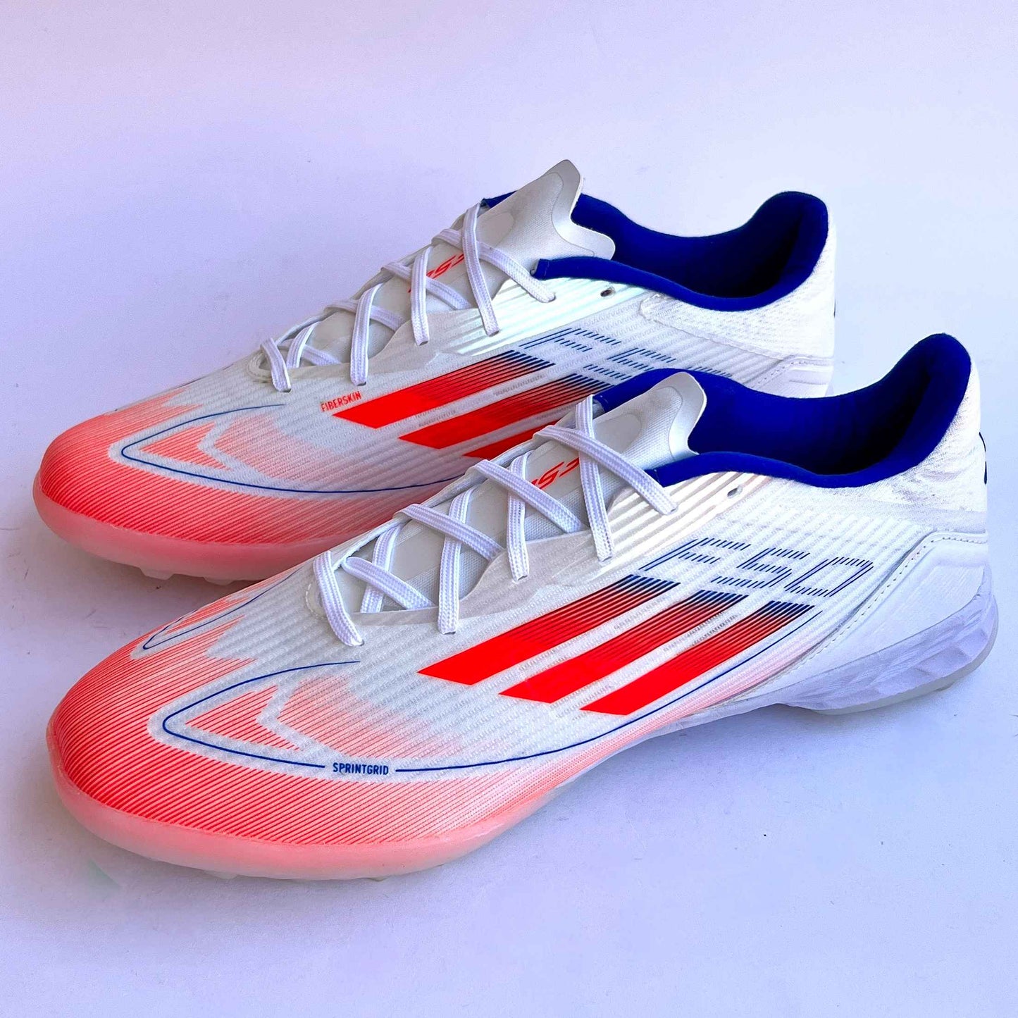 Turf.Adidas F50 Laces (white red)
